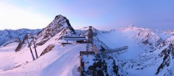Archiv Foto Webcam Sölden: Bergstation Tiefenbachgletscher 05:00
