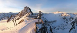 Archiv Foto Webcam Sölden: Bergstation Tiefenbachgletscher 06:00
