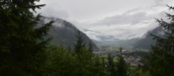 Archiv Foto Webcam Mayrhofen: Blick vom Gasthof Wiesenhof auf den Ort 09:00