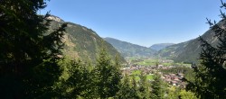 Archived image Webcam Mayrhofen im Zillertal - Town View 11:00