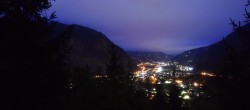 Archived image Webcam Mayrhofen im Zillertal - Town View 05:00