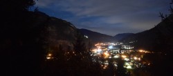 Archiv Foto Webcam Mayrhofen: Blick vom Gasthof Wiesenhof auf den Ort 23:00