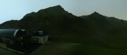 Archived image Webcam Kühtai Ski Resort - Kaiserbahn Lift 03:00