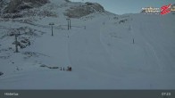Archived image Webcam Tuxer Fernerhaus at Hintertux Glacier 06:00