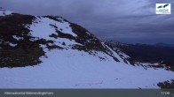 Archiv Foto Webcam Bergstation Walmendingerhorn 02:00