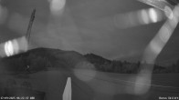 Archived image Webcam View from the Buron base station 05:00