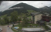 Archived image Webcam View of the Tennengebirge mountains in St. Martin 09:00