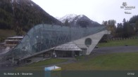 Archived image Webcam Galzigbahn Base Station (St. Anton) 07:00