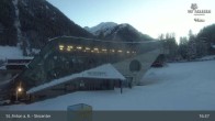 Archived image Webcam Galzigbahn Base Station (St. Anton) 02:00