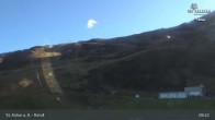 Archived image Webcam St. Anton: Rendl Mountain Restaurant 08:00