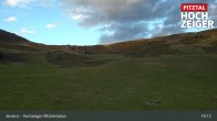 Archiv Foto Webcam Hochzeiger Mittelstation 02:00
