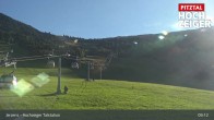 Archived image Webcam Hochzeiger Base Station 08:00