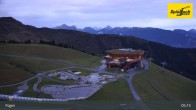 Archiv Foto Webcam Fügen Onkeljoch 04:00