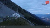 Archived image Webcam Seegrube Top Station - Innsbruck 04:00