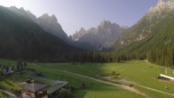 Archiv Foto Webcam Dolomitenhof Sexten - Blick auf die Langlaufloipe 07:00