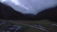 Archiv Foto Webcam Dolomitenhof Sexten - Blick auf die Langlaufloipe 05:00