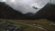 Archiv Foto Webcam Dolomitenhof Sexten - Blick auf die Langlaufloipe 06:00