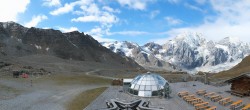 Archiv Foto Webcam Skigebiet Sulden: Panoramakamera Madritschhütte 09:00