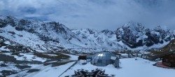 Archiv Foto Webcam Skigebiet Sulden: Panoramakamera Madritschhütte 01:00