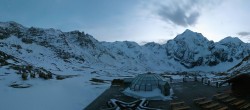 Archiv Foto Webcam Skigebiet Sulden: Panoramakamera Madritschhütte 23:00
