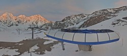 Archiv Foto Webcam Skigebiet Sulden: Sessellift Madritsch 05:00