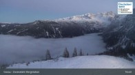 Archived image Webcam Zwieselalm Top Station 00:00