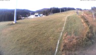 Archived image Webcam Mid station of the Tauern Seilbahn (1381m) 05:00