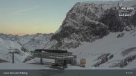 Archived image Webcam Mountain Restaurant Seekopf (Zürs) 02:00