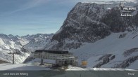 Archived image Webcam Mountain Restaurant Seekopf (Zürs) 12:00
