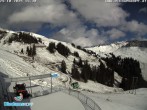 Archived image Webcam Ski Resort Diedamskopf - Wedelstube 13:00