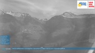 Archiv Foto Webcam Seilbahnen Sonntag: Bergstation Pendelbahn 05:00