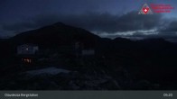 Archived image Webcam Diavolezza - Top station 04:00