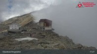 Archiv Foto Webcam Diavolezza: Berghaus und Bergstation 10:00
