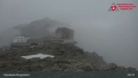 Archiv Foto Webcam Diavolezza: Berghaus und Bergstation 08:00