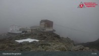 Archiv Foto Webcam Diavolezza: Berghaus und Bergstation 10:00