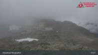 Archiv Foto Webcam Diavolezza: Berghaus und Bergstation 12:00