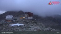 Archiv Foto Webcam Diavolezza: Berghaus und Bergstation 20:00