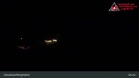 Archiv Foto Webcam Diavolezza: Berghaus und Bergstation 04:00