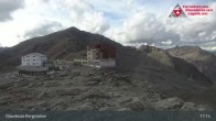 Archiv Foto Webcam Diavolezza: Berghaus und Bergstation 16:00
