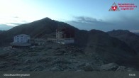 Archived image Webcam Diavolezza - Top station 02:00