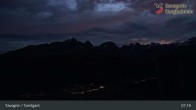 Archived image Webcam ski resort Savognin, mountain station "Panoramabahn" 06:00