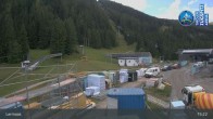 Archived image Webcam Lermoos - Hochmoos Express Lift Top Station 14:00