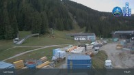 Archived image Webcam Lermoos - Hochmoos Express Lift Top Station 02:00
