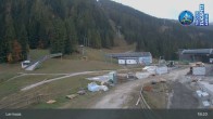 Archived image Webcam Lermoos - Hochmoos Express Lift Top Station 00:00