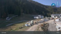 Archived image Webcam Lermoos - Hochmoos Express Lift Top Station 12:00