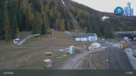 Archived image Webcam Lermoos - Hochmoos Express Lift Top Station 02:00