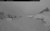 Archived image Webcam Engelberg: Lake Härzlisee & mountain restaurant Kräuterhütte 05:00