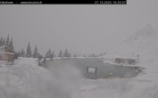 Archived image Webcam Engelberg: Lake Härzlisee & mountain restaurant Kräuterhütte 09:00