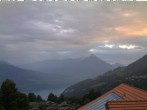 Archived image Webcam View of Thunsersee, Niesen mountain (2362m) and Kander valley 05:00