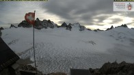 Archiv Foto Webcam Champex Lac: Massif du Trient 17:00